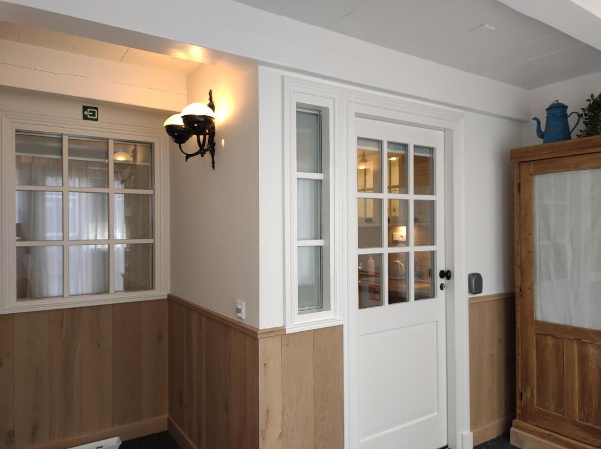 Vrye Heerlykheyd (Adults Only) Lejlighed Middelburg Eksteriør billede